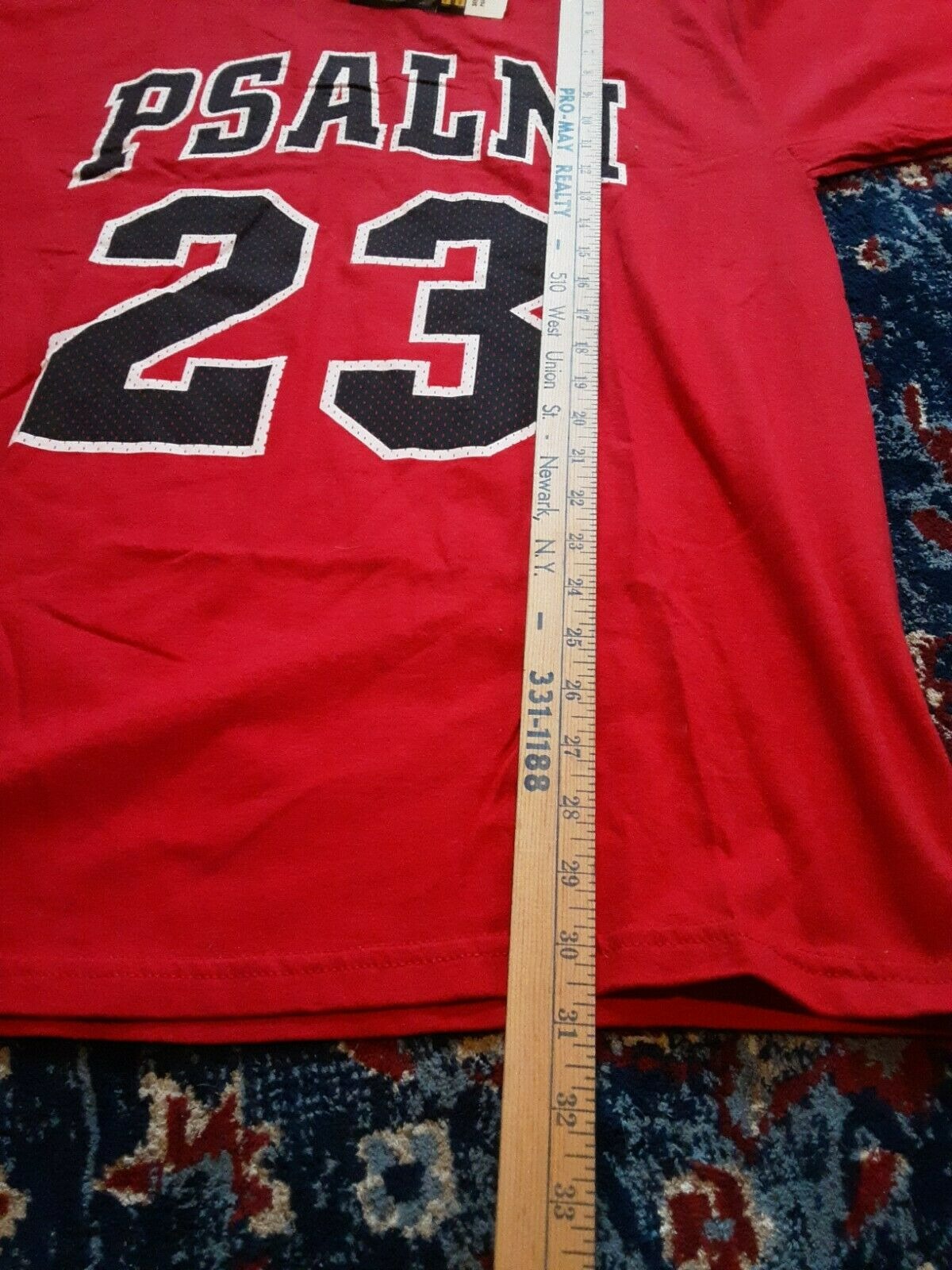 Vintage 1998 Taz Chicago Bulls NBA T-shirt - BIDSTITCH